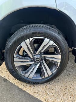 2025 Isuzu MU-X LS-T