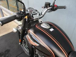 2025 ROYAL ENFIELD (SEE ALSO ENFIEL BULLET 350 BLACK/GOLD