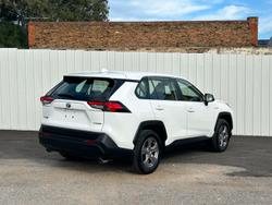 2024 Toyota RAV4 GX