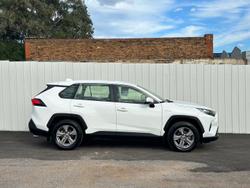 2024 Toyota RAV4 GX