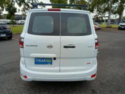 2022 LDV G10 +