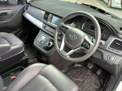 2022 LDV G10 +