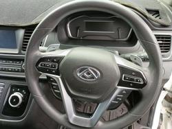 2022 LDV G10 +