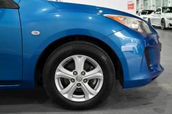 2012 Mazda 3 Neo