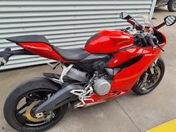 2014 Ducati 899 Panigale Panigale Red