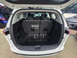 2022 Kia Carnival S