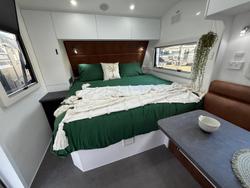 2026 Urban Caravans Track