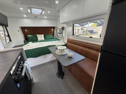 2026 Urban Caravans Track
