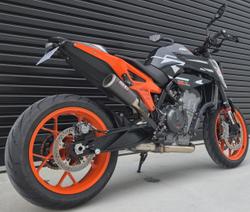 2023 KTM 890 Duke GP Duke