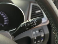2017 Hyundai Santa Fe Active (4x4)