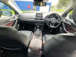 2017 Mazda 3 Touring