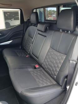 2025 Nissan Navara ST-X