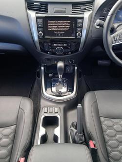 2025 Nissan Navara ST-X