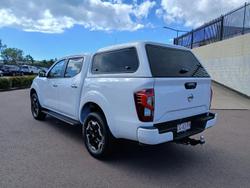 2025 Nissan Navara ST-X