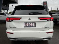 2025 Mitsubishi Outlander PHEV Exceed