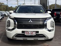 2025 Mitsubishi Outlander PHEV Exceed