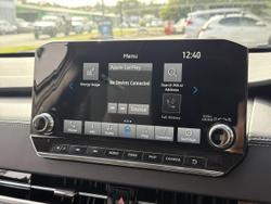 2025 Mitsubishi Outlander PHEV Exceed