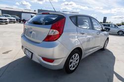 2013 Hyundai Accent Active