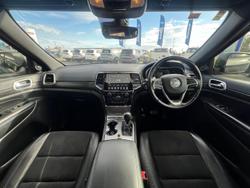 2020 Jeep Grand Cherokee Night Eagle