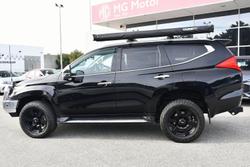 2016 Mitsubishi Pajero Sport Exceed