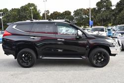 2016 Mitsubishi Pajero Sport Exceed