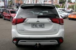 2021 Mitsubishi Outlander LS
