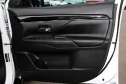 2021 Mitsubishi Outlander LS