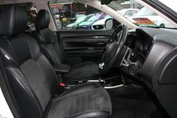 2021 Mitsubishi Outlander LS