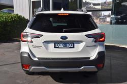2025 Subaru Outback AWD Touring