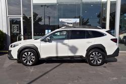 2025 Subaru Outback AWD Touring