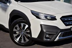 2025 Subaru Outback AWD Touring