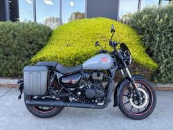 Royal Enfield Meteor 350 Fireball