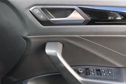 2025 Volkswagen T-Roc 140TSI R-Line