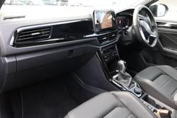 2025 Volkswagen T-Roc 140TSI R-Line