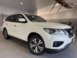2018 Nissan Pathfinder ST