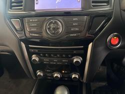 2018 Nissan Pathfinder ST
