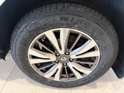 2018 Nissan Pathfinder ST