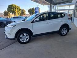 2018 Toyota RAV4 GX ZSA42R Glacier White