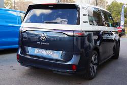 2025 Volkswagen ID. Buzz Pro BEV560