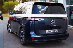 2025 Volkswagen ID. Buzz Pro BEV560