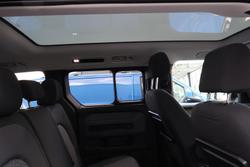 2025 Volkswagen ID. Buzz Pro BEV560