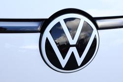 2025 Volkswagen ID. Buzz Pro BEV560