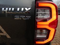 2023 Toyota Hilux SR5