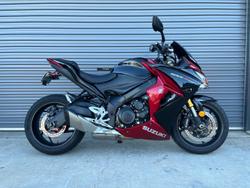 2016 Suzuki GSX-S1000F