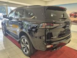 2025 Isuzu MU-X LS-T