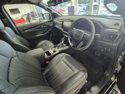 2025 Isuzu MU-X LS-T