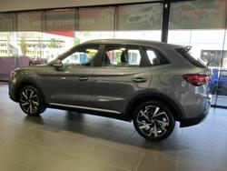 2026 MG ZS Essence Hybrid+