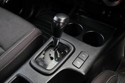2023 Toyota Hilux SR