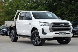 2023 Toyota Hilux SR