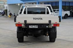 2023 Toyota Hilux SR